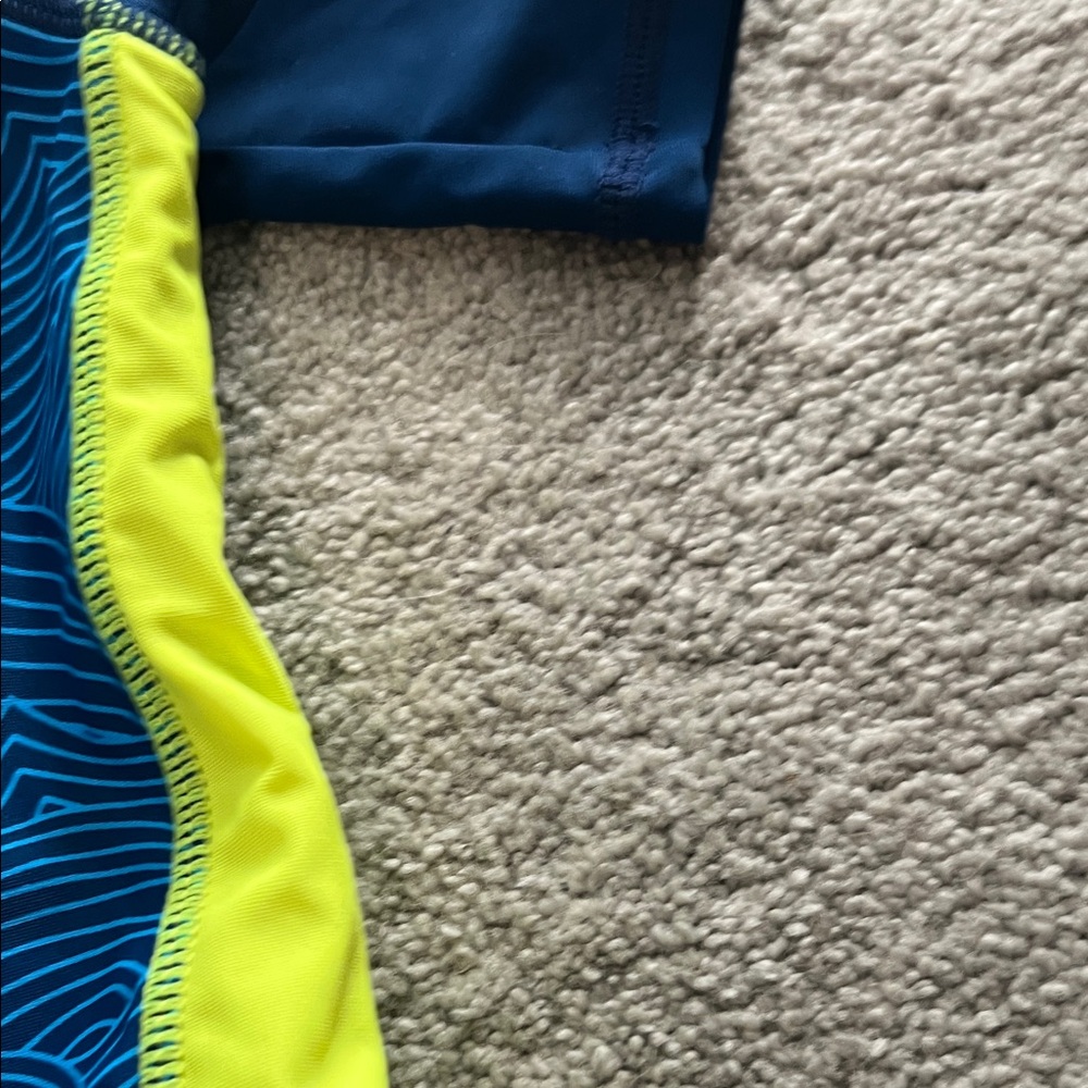 Wave Pattern Kids Rashguard - Blue and Yellow - Picture 3 of 4